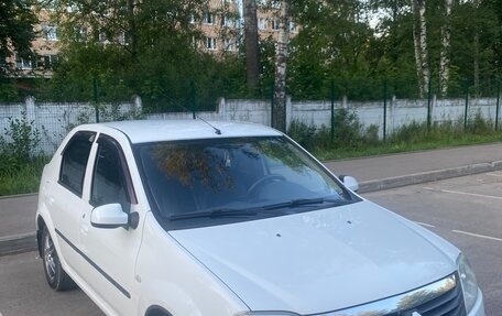 Renault Logan I, 2013 год, 950 000 рублей, 2 фотография