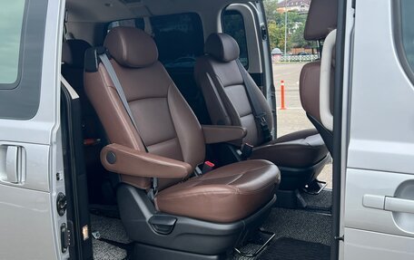 Hyundai Grand Starex Grand Starex I рестайлинг 2, 2020 год, 4 499 000 рублей, 14 фотография