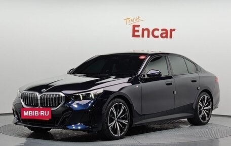BMW 5 серия, 2024 год, 6 934 000 рублей, 2 фотография
