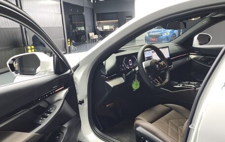 BMW 5 серия, 2024 год, 6 320 000 рублей, 6 фотография
