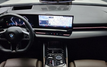 BMW 5 серия, 2024 год, 6 320 000 рублей, 7 фотография