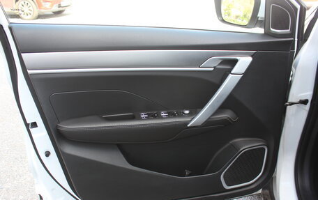 Geely Coolray I, 2020 год, 1 597 000 рублей, 8 фотография