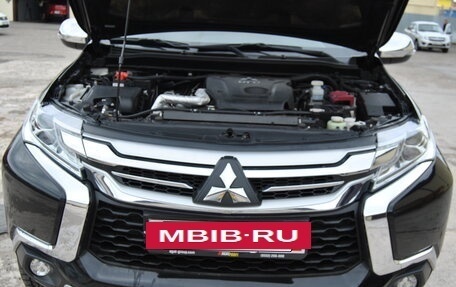 Mitsubishi Pajero Sport III рестайлинг, 2017 год, 2 600 000 рублей, 13 фотография
