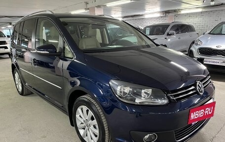 Volkswagen Touran III, 2012 год, 1 225 000 рублей, 4 фотография