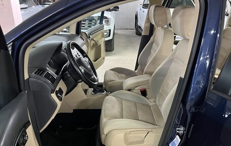 Volkswagen Touran III, 2012 год, 1 225 000 рублей, 20 фотография