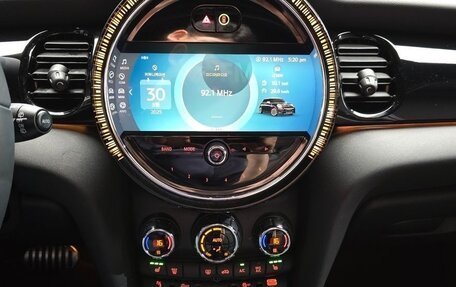 MINI Hatch, 2022 год, 2 920 000 рублей, 8 фотография