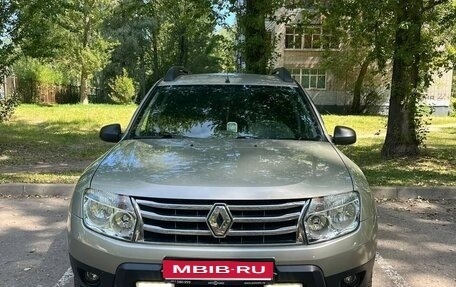 Renault Duster I рестайлинг, 2014 год, 805 000 рублей, 1 фотография