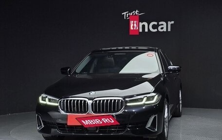 BMW 5 серия, 2022 год, 3 450 000 рублей, 2 фотография