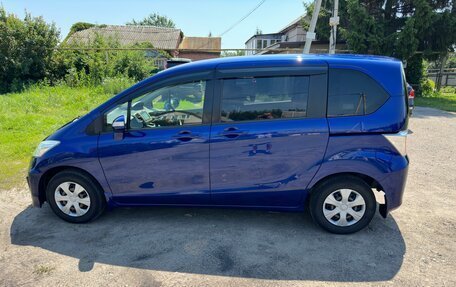 Honda Freed I, 2015 год, 2 100 000 рублей, 3 фотография