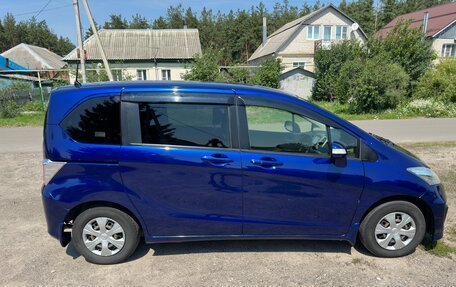 Honda Freed I, 2015 год, 2 100 000 рублей, 2 фотография