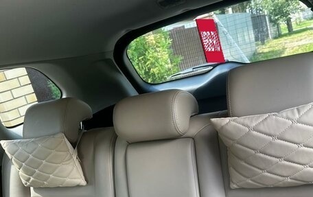 Mitsubishi Outlander III рестайлинг 3, 2020 год, 3 100 000 рублей, 10 фотография