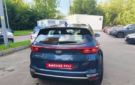 KIA Sportage IV рестайлинг, 2020 год, 2 150 000 рублей, 3 фотография