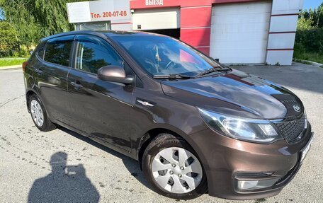 KIA Rio III рестайлинг, 2017 год, 980 000 рублей, 1 фотография