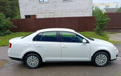 Volkswagen Jetta VI, 2010 год, 920 000 рублей, 1 фотография
