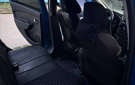Renault Logan II, 2014 год, 630 000 рублей, 7 фотография