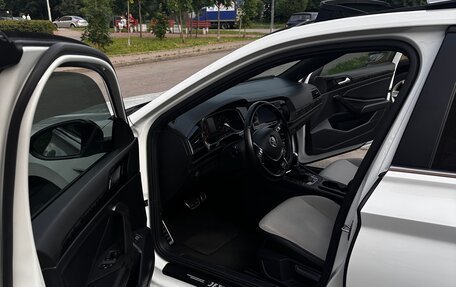 Volkswagen Jetta VII, 2018 год, 1 700 000 рублей, 16 фотография