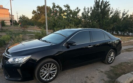 Toyota Camry, 2016 год, 2 200 000 рублей, 2 фотография