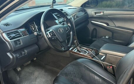 Toyota Camry, 2016 год, 2 200 000 рублей, 7 фотография