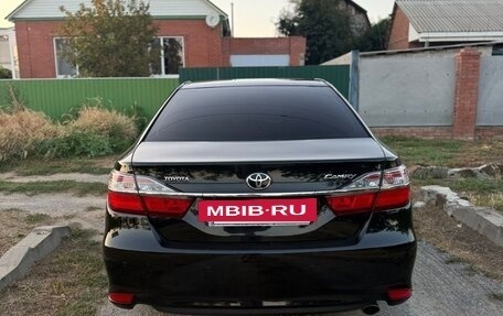 Toyota Camry, 2016 год, 2 200 000 рублей, 4 фотография