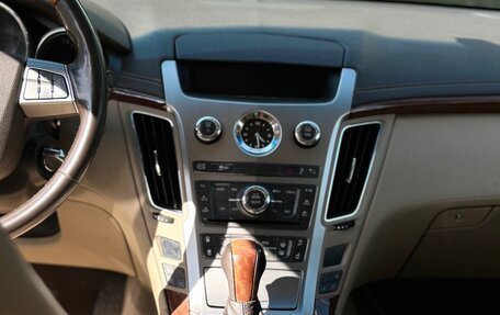 Cadillac CTS II, 2011 год, 900 000 рублей, 8 фотография