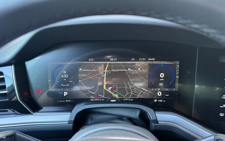 Volkswagen Touareg III, 2023 год, 9 000 000 рублей, 14 фотография