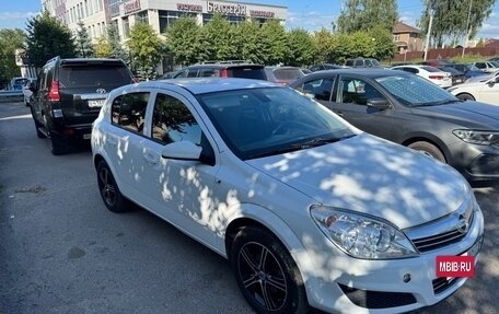 Opel Astra H, 2013 год, 640 000 рублей, 2 фотография