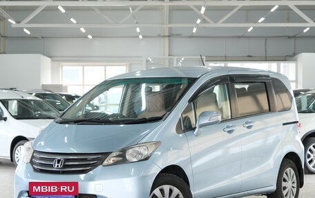 Honda Freed I, 2010 год, 1 099 000 рублей, 2 фотография