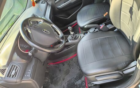 KIA Rio III рестайлинг, 2017 год, 980 000 рублей, 10 фотография