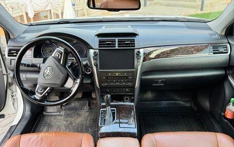Toyota Camry, 2018 год, 2 139 000 рублей, 5 фотография