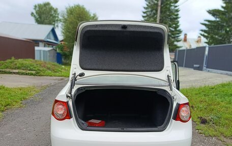 Volkswagen Jetta VI, 2010 год, 920 000 рублей, 5 фотография
