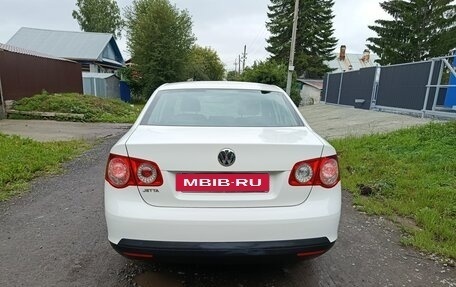Volkswagen Jetta VI, 2010 год, 920 000 рублей, 3 фотография