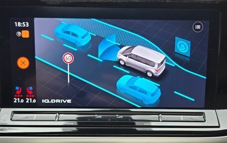 Volkswagen Multivan, 2022 год, 7 200 000 рублей, 13 фотография