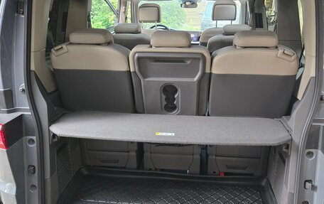 Volkswagen Multivan, 2022 год, 7 200 000 рублей, 20 фотография