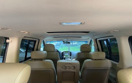 Hyundai Grand Starex Grand Starex I рестайлинг 2, 2009 год, 1 350 000 рублей, 14 фотография