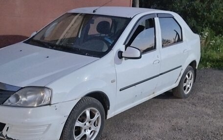 Renault Logan I, 2013 год, 340 000 рублей, 2 фотография
