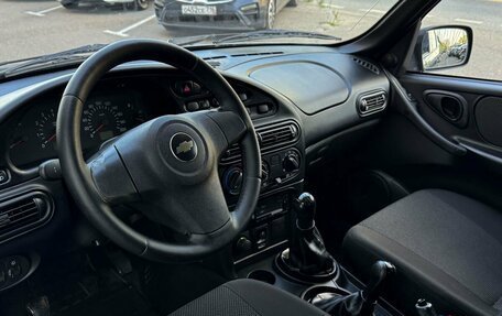 Chevrolet Niva I рестайлинг, 2012 год, 575 200 рублей, 5 фотография