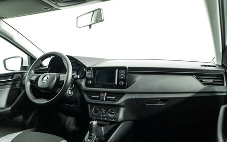 Skoda Rapid II, 2021 год, 1 490 000 рублей, 9 фотография