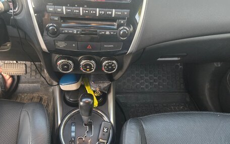 Peugeot 4008, 2012 год, 1 500 000 рублей, 6 фотография