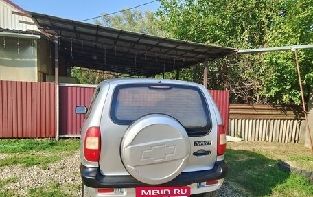 Chevrolet Niva I рестайлинг, 2006 год, 380 000 рублей, 10 фотография