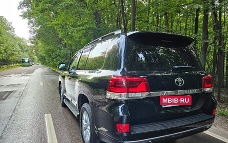 Toyota Land Cruiser 200, 2016 год, 5 800 000 рублей, 5 фотография