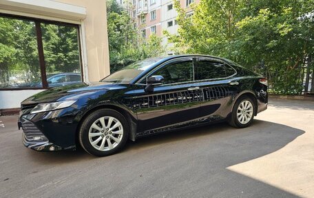 Toyota Camry, 2018 год, 2 399 999 рублей, 13 фотография