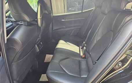 Toyota Camry, 2018 год, 2 399 999 рублей, 7 фотография