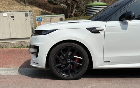 Land Rover Range Rover Sport, 2023 год, 14 370 000 рублей, 4 фотография