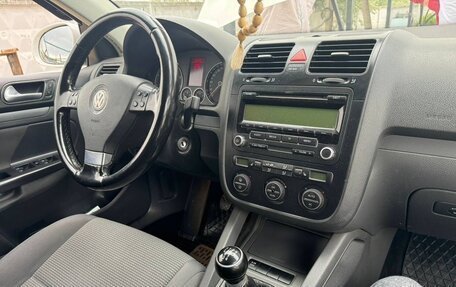 Volkswagen Jetta VI, 2008 год, 850 000 рублей, 3 фотография