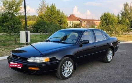 Toyota Camry, 1995 год, 530 000 рублей, 2 фотография