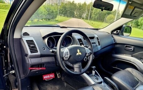 Mitsubishi Outlander III рестайлинг 3, 2008 год, 799 000 рублей, 16 фотография