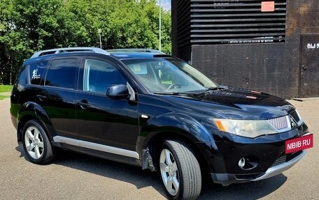 Mitsubishi Outlander III рестайлинг 3, 2008 год, 799 000 рублей, 28 фотография