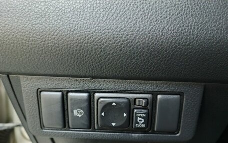 Nissan Tiida, 2010 год, 912 000 рублей, 18 фотография