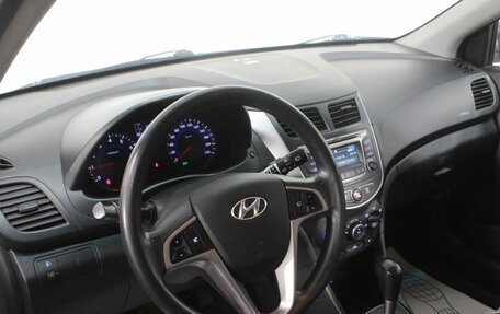 Hyundai Solaris II рестайлинг, 2014 год, 720 000 рублей, 17 фотография