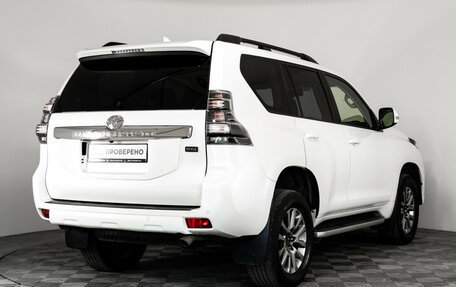 Toyota Land Cruiser Prado 150 рестайлинг 2, 2016 год, 3 499 000 рублей, 5 фотография